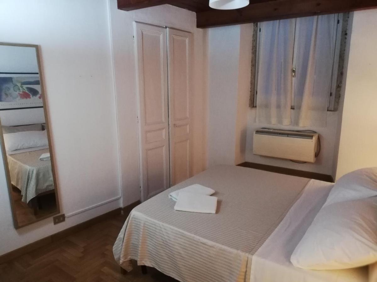 Coronari 45 Apartment Рим Экстерьер фото